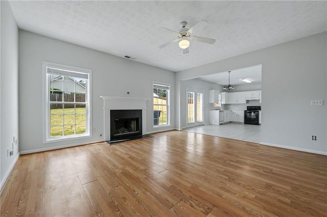 290 Clairidge Lane, Lawrenceville, GA 30046