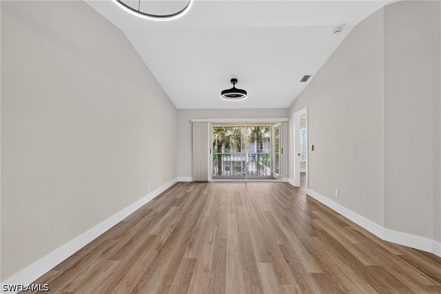 1915 Courtyard WAY 202, Naples, FL 34112