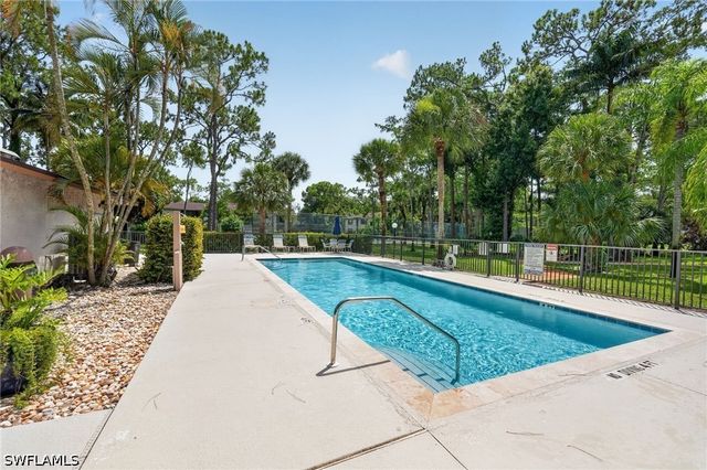 1915 Courtyard WAY 202, Naples, FL 34112