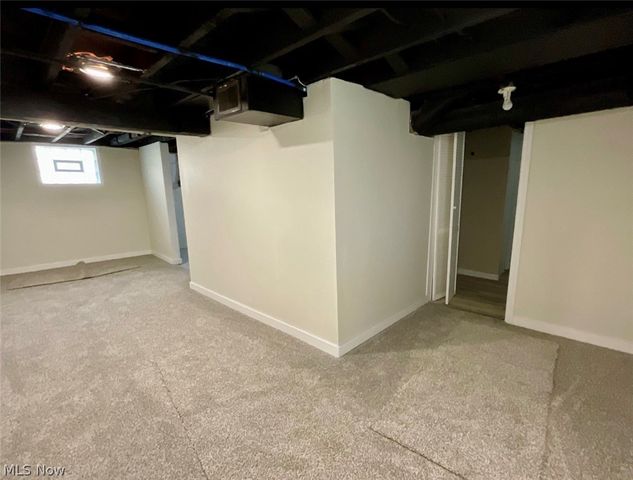 569 Barwell Street, Akron, OH 44303