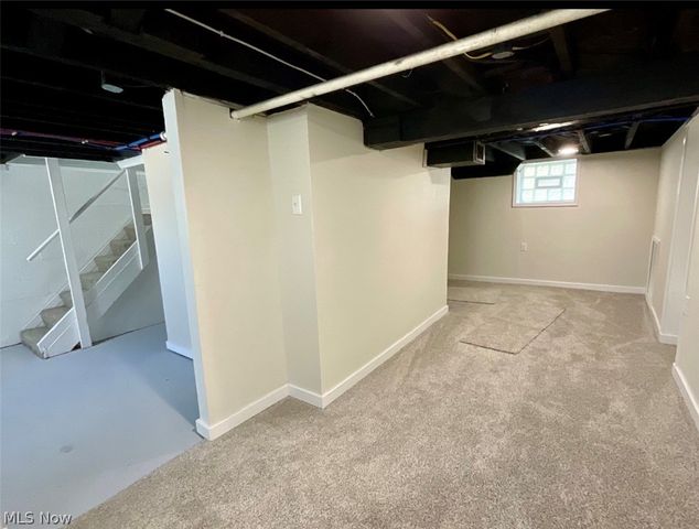 569 Barwell Street, Akron, OH 44303