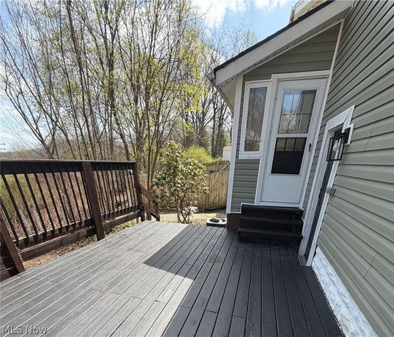 569 Barwell Street, Akron, OH 44303
