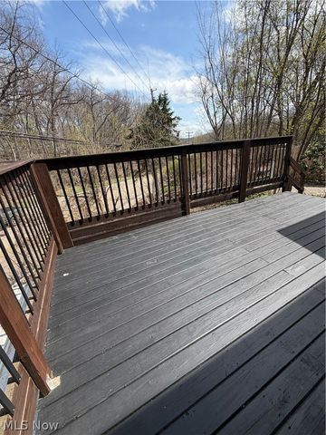 569 Barwell Street, Akron, OH 44303