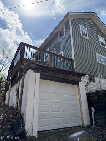 569 Barwell Street, Akron, OH 44303