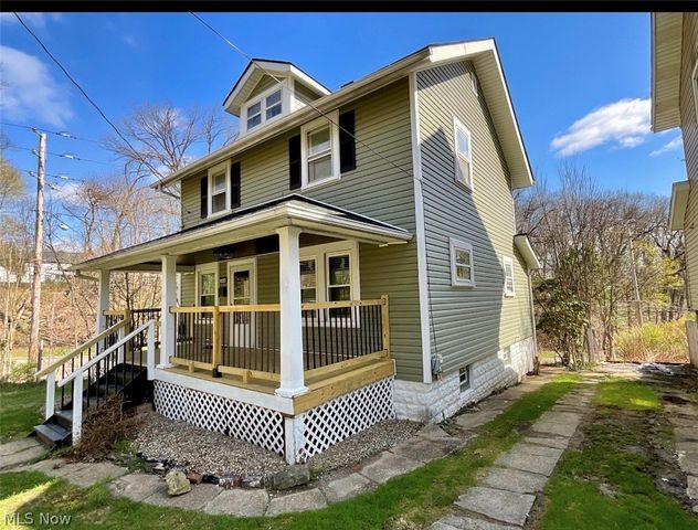 569 Barwell Street, Akron, OH 44303