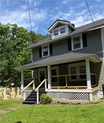 569 Barwell Street, Akron, OH 44303