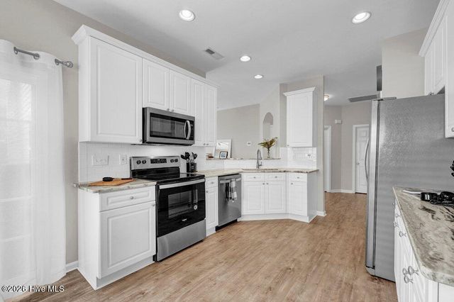 1006 Plum Leaf Court SE, Leland, NC 28451