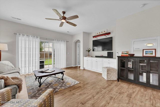 1006 Plum Leaf Court SE, Leland, NC 28451