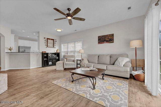 1006 Plum Leaf Court SE, Leland, NC 28451
