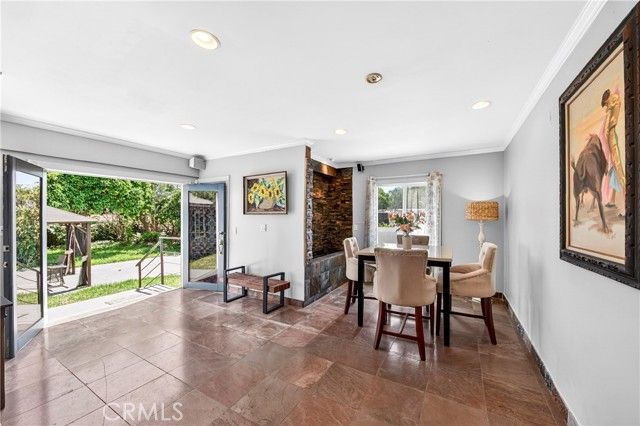 790 N El Molino, Pasadena, CA 91104