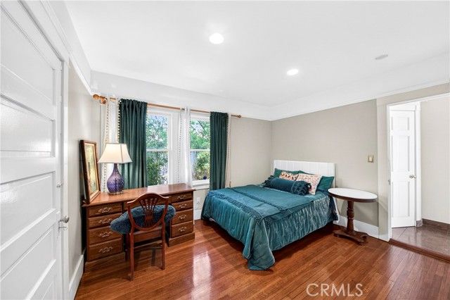 790 N El Molino, Pasadena, CA 91104