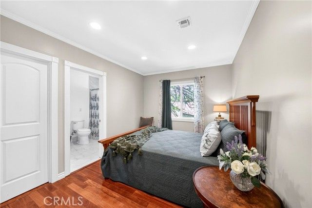 790 N El Molino, Pasadena, CA 91104