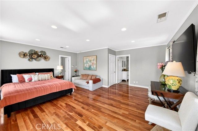 790 N El Molino, Pasadena, CA 91104