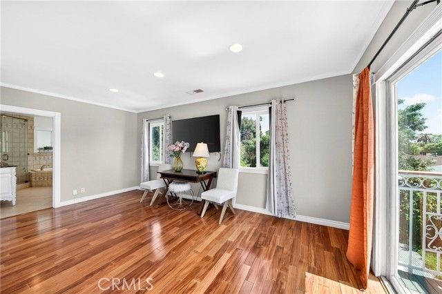 790 N El Molino, Pasadena, CA 91104