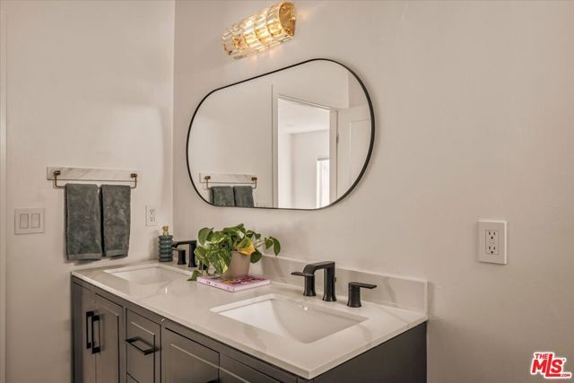 2144 Echo Park Avenue, Los Angeles, CA 90026