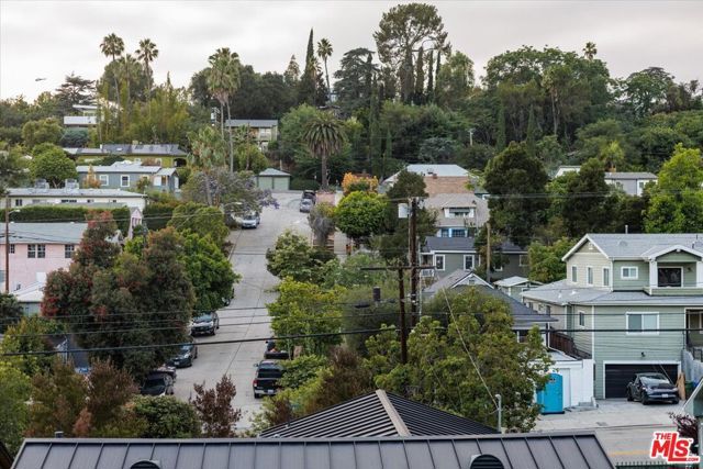 2144 Echo Park Avenue, Los Angeles, CA 90026