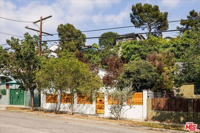 2144 Echo Park Avenue, Los Angeles, CA 90026