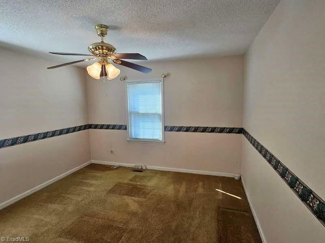 1010 Shamrock Court, High Point, NC 27265