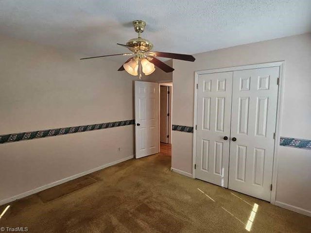 1010 Shamrock Court, High Point, NC 27265