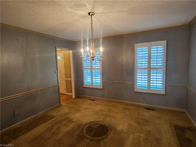 1010 Shamrock Court, High Point, NC 27265