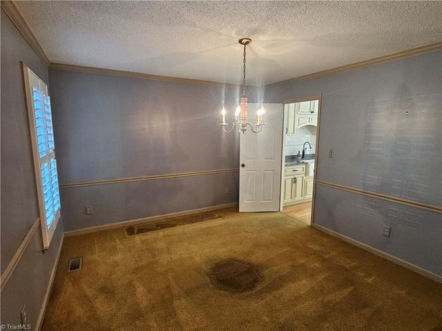 1010 Shamrock Court, High Point, NC 27265