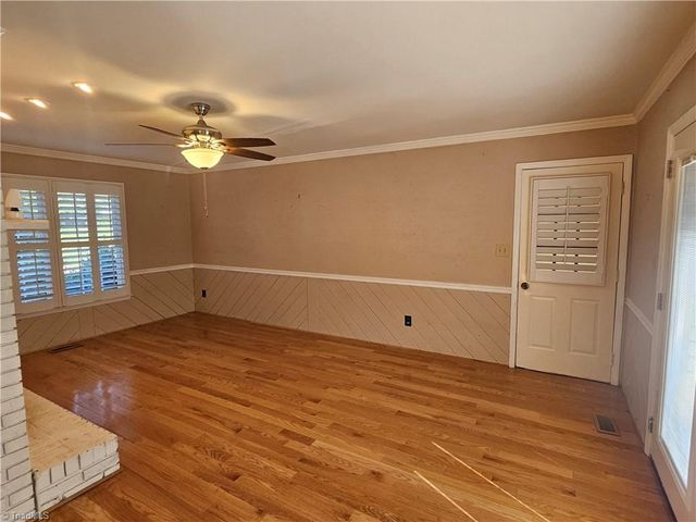 1010 Shamrock Court, High Point, NC 27265