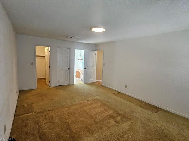1010 Shamrock Court, High Point, NC 27265