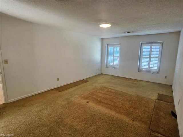1010 Shamrock Court, High Point, NC 27265