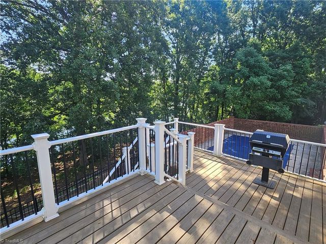 1010 Shamrock Court, High Point, NC 27265