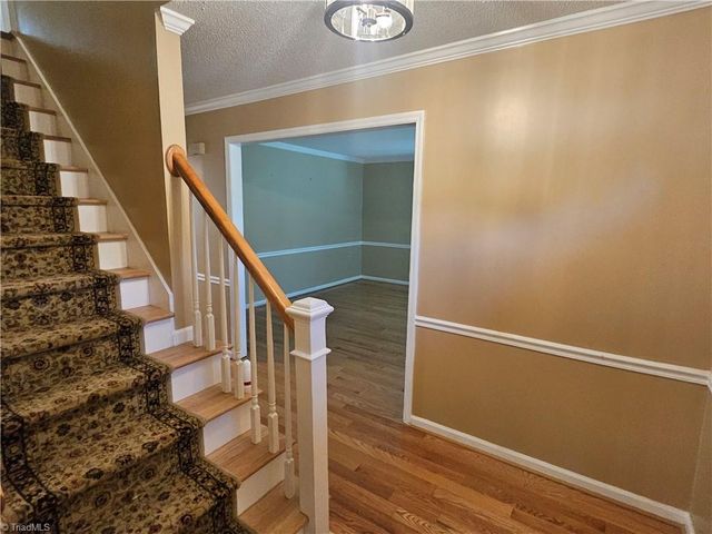 1010 Shamrock Court, High Point, NC 27265