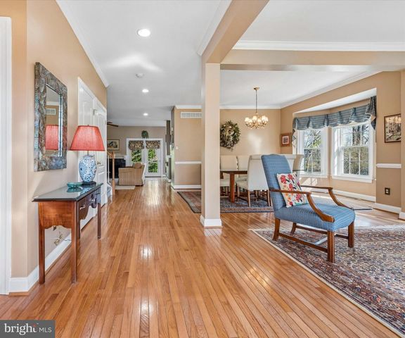 123 DAYLESFORD BLVD, Berwyn, PA 19312