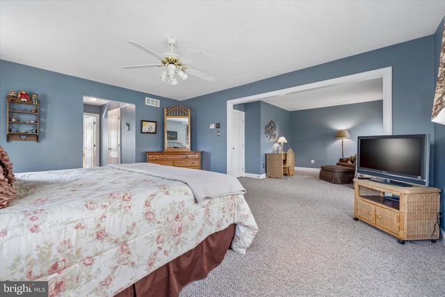 123 DAYLESFORD BLVD, Berwyn, PA 19312