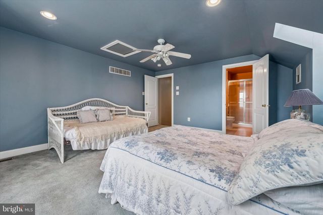 123 DAYLESFORD BLVD, Berwyn, PA 19312