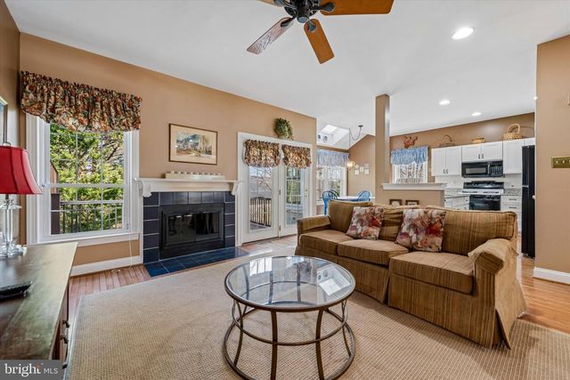 123 DAYLESFORD BLVD, Berwyn, PA 19312
