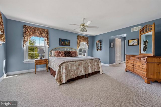 123 DAYLESFORD BLVD, Berwyn, PA 19312