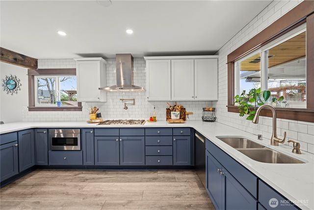 9425 51st Avenue NE, Marysville, WA 98270