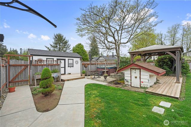 9425 51st Avenue NE, Marysville, WA 98270