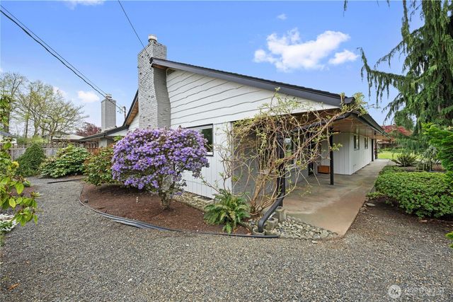9425 51st Avenue NE, Marysville, WA 98270