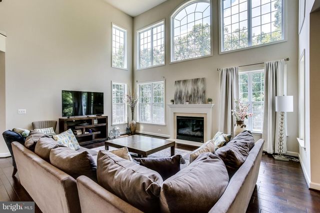 5920 DOYLE ROAD, Clifton, VA 20124