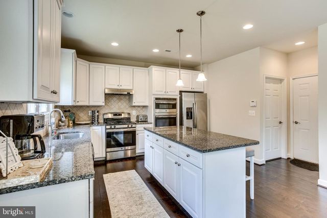5920 DOYLE ROAD, Clifton, VA 20124