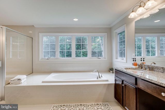 5920 DOYLE ROAD, Clifton, VA 20124