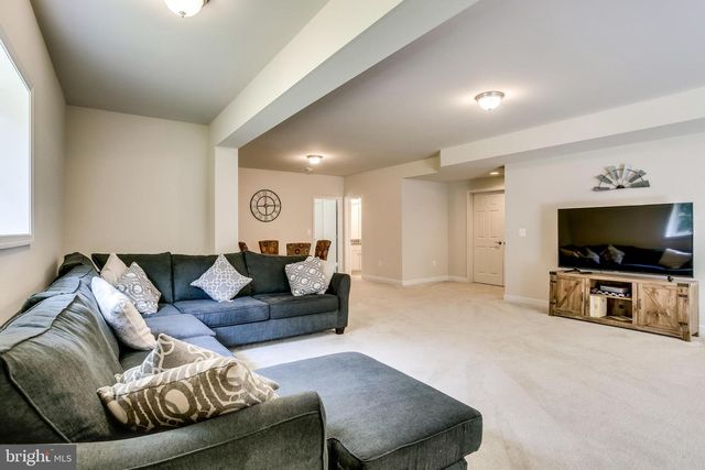 5920 DOYLE ROAD, Clifton, VA 20124