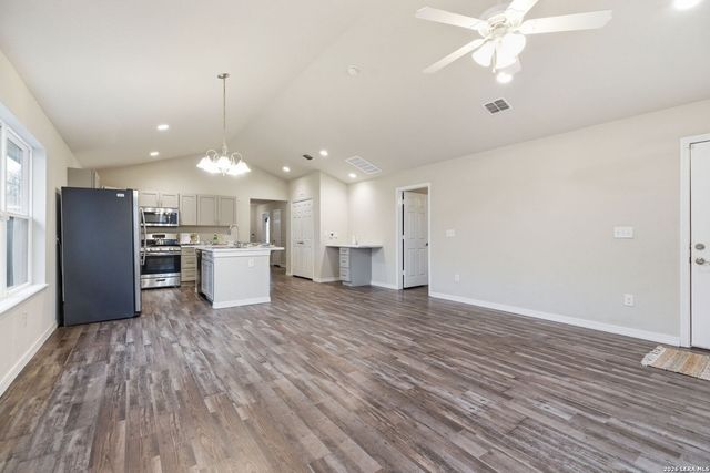 142 Livingston, San Antonio, TX 78214