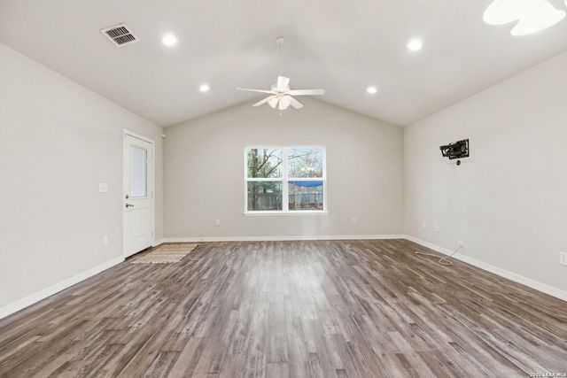 142 Livingston, San Antonio, TX 78214