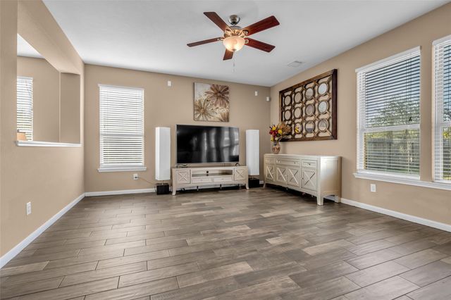 1615 Bel Riposo Lane, League City, TX 77573