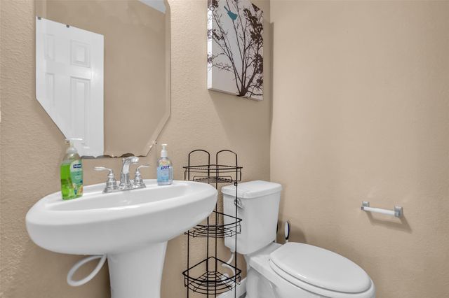 1615 Bel Riposo Lane, League City, TX 77573