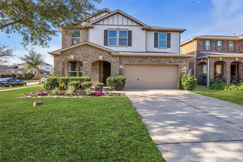 1615 Bel Riposo Lane, League City, TX 77573