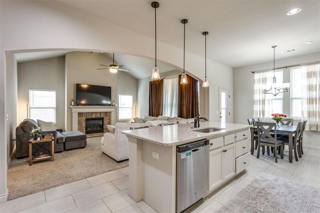 609 Parsons Drive, Yukon, OK 73099