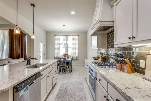609 Parsons Drive, Yukon, OK 73099