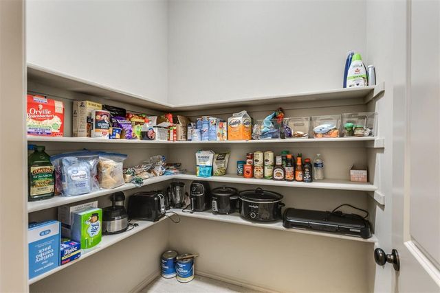 609 Parsons Drive, Yukon, OK 73099